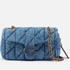 Coach Quilted Tabby Shoulder Bag 20